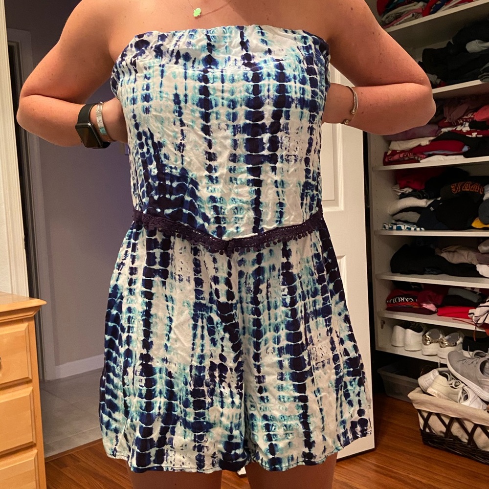 tie die romper - Picture 3 of 4